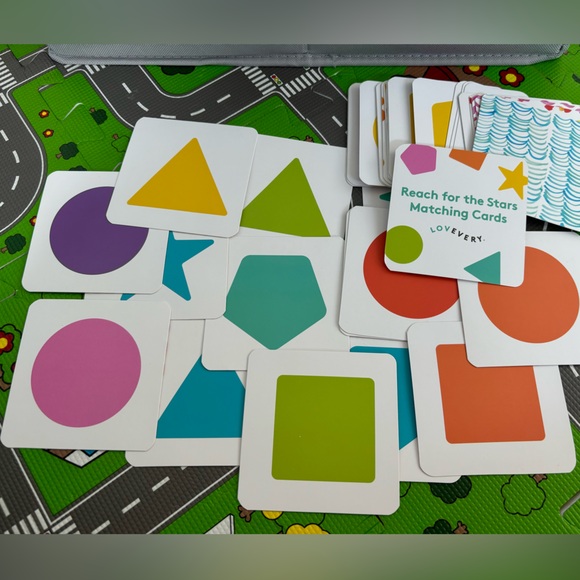 Lovevery matching cards - Picture 1 of 2